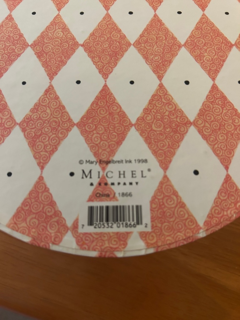 Mary Engelbreit Coral Pink Harlequin Patterned oval hat Box - Picture 5 of 6
